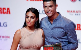 Bạn gái của Cristiano Ronaldo: Từ nhân viên "quèn" tại Gucci tới mẹ 4 con được siêu sao bóng đá thế giới hết mực cưng chiều, đeo trên tay nhẫn 20 tỷ đồng