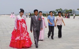 Từ chuyện cô gái Triều Tiên đợi 31 năm để lấy chồng Hà Nội: Có gì khác thường trong đám cưới ở quốc gia "bí ẩn nhất hành tinh"?