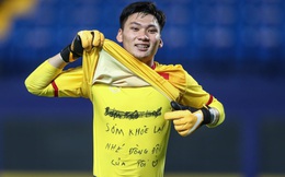 Trước giờ G trận U23 Việt - Thái Lan, chiếc áo đấu với thông điệp của thủ môn Xuân Hoàng gây sốt trở lại: Thấy thương thật!