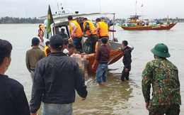 Vụ chìm ca nô ở Hội An: Tìm thấy thêm thi thể 2 trẻ em, đã có 15 người tử vong