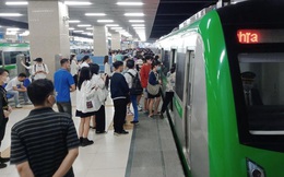 Khách đi tàu điện Cát Linh - Hà Đông lập kỷ lục dịp Tết Nhâm Dần