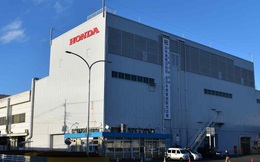 Honda vừa có động thái quyết liệt với xe điện chưa từng có: Đóng cửa 'nhà máy mẹ' từng tạo ra Civic, Accord ở Nhật Bản, làm lễ tiễn những chiếc xe xăng cuối cùng tại đây