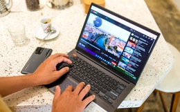 Mẫu laptop hiếm hoi giá dưới 30 triệu với màn hình OLED 90 Hz, nhiều công nghệ xịn