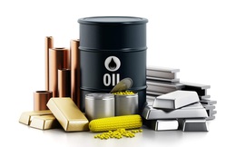 Thị trường ngày 15/3: Giá dầu lao dốc hơn 5%, vàng, nhôm, lúa mì đồng loạt giảm
