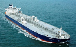 Một siêu tàu chở dầu bí ẩn của Nga vừa cập cảng nước Anh để tiếp nhiên liệu cho ExxonMobil bất chấp lệnh cấm vận
