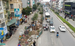 Dự án đường 815 tỷ đồng ở Hà Nội "đắp chiếu" 2 năm, nhiều nhà không dám mở cửa