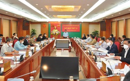 Cảnh cáo Cục trưởng Cục Điều tra chống buôn lậu và Chủ tịch HĐND Ninh Bình