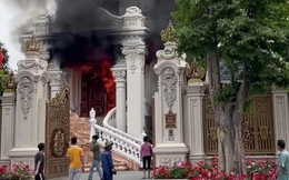 Nóng: Cháy ngùn ngụt tại 1 lâu đài ở Quảng Ninh, nữ chủ nhà mắc kẹt được giải cứu kịp thời