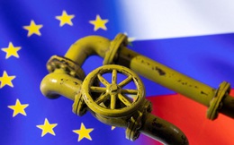Thế giằng co trên thị trường dầu: EU bắt đầu soạn thảo lệnh cấm vận, Tổng thống Putin cảnh báo sẽ 'rất đớn đau' nếu châu Âu bỏ nhập khẩu dầu Nga