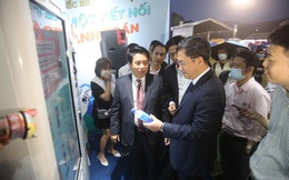 Phó Chủ tịch Hà Nội đánh giá cao tiện ích thanh toán số các gian hàng ở Sóng Festival