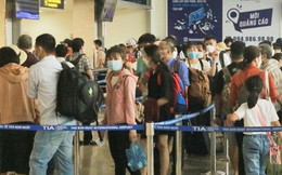 Sân bay Tân Sơn Nhất đón lượng khách kỷ lục dịp lễ 30-4