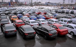 Doanh số ô tô tại Nga sụt giảm 2/3, Trung Quốc bất ngờ hưởng lợi?