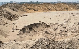 Phát hiện nơi chứa hơn 11.000 m3 cát lậu tại Thường Tín