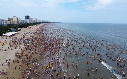 Hàng triệu người đi nghỉ lễ 30/4-1/5 mang về 1 tỷ USD doanh thu du lịch, một bãi tắm vượt mặt Phú Quốc, Đà Lạt, Vũng Tàu đạt kỷ lục khó tin 700.000 lượt khách