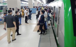 Đường sắt Cát Linh- Hà Đông cho hành khách mang xe đạp gấp lên tàu