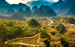 Cây viết uy tín của Traveller gợi ý 9 trải nghiệm nên có 1 lần trong đời: Phượt xuyên Việt được gọi tên, sánh vai cùng các tour quốc tế