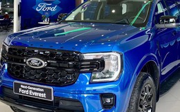 Ford Everest 2022 ồ ạt về đại lý, khách hàng muốn nhận xe sớm phải chấp nhận 'bia kèm lạc' cả trăm triệu đồng