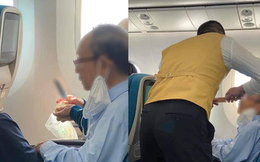 Vụ để "lọt" dao lên máy bay: Xem xét xử lý hành khách và nhân viên an ninh soi chiếu