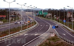 Đề nghị VEC làm rõ phương án đầu tư mở rộng đường cao tốc Nội Bài - Lào Cai