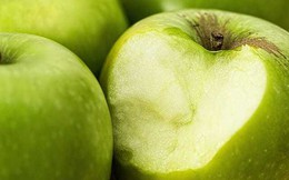 Ăn một quả táo xanh khi đói, cơ thể nhận được 10 lợi ích, phụ nữ sau tuổi 50 sẽ trẻ lâu