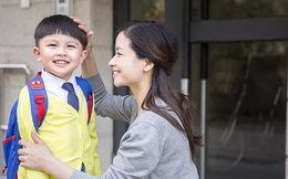 Đây là BÍ QUYẾT CHỌN TRƯỜNG cho con mà cha mẹ không nên bỏ qua: Thành tích của con sau này ra sao, phụ thuộc lớn vào môi trường học!