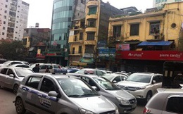 Nỗ lực “bịt lỗ hổng“ để “khai tử“ taxi “dù”