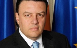 Bộ trưởng Quốc phòng Cyprus đột tử
