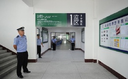 Trung Quốc chặt vây cánh quan tham trong nhà tù