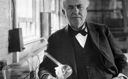 Nhà bác học Thomas Edison làm gì khi nhà máy của ông bị nổ tung và cháy rụi?