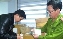Hàng ngàn vỉ thuốc nghi nhập lậu từ Trung Quốc về Đà Nẵng