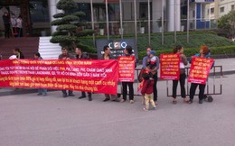 Khóc cười cư dân Petrolandmark kéo ra Bắc đòi nhà