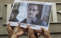 Edward Snowden bí mật nhận giải thưởng tình báo Mỹ tại Nga
