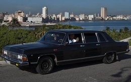 Limousine cũ của Chủ tịch Fidel Castro thành... taxi VIP