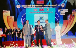 Nam A Bank được tôn vinh "Thương hiệu mạnh Việt Nam 2014"