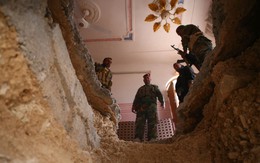 ​Phát hiện hệ thống hầm trú bom bí mật của IS