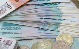 Đồng ruble bất ngờ trở thành "ngôi sao mới" trên thị trường tiền tệ