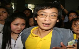 Con trai Thaksin thưởng tiền cho cảnh sát điều tra vụ nổ ở Bangkok
