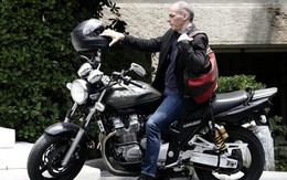 Yanis Varoufakis - "Người hùng" hay "kẻ tội đồ" của Hy Lạp?