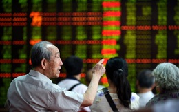 Chứng khoán Trung Quốc hoảng loạn, một nửa cổ phiếu ngừng giao dịch