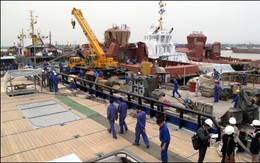 Doanh nghiệp Hà Lan muốn mua 70% cổ phần của Đóng tàu Sông Cấm