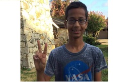 Cậu bé 14 tuổi nổi tiếng chỉ sau một đêm vì được cả Obama và CEO Facebook mời gặp mặt