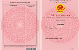 Hơn 1.000 hộ dân tại hai chung cư bị ‘treo’ giấy hồng