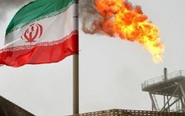Bloomberg: Lệnh trừng phạt Iran sẽ được dỡ bỏ vào năm 2016