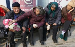 Trung Quốc “chưa kịp giàu thì đã già”