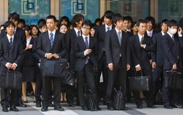 Nhật ép doanh nghiệp tăng lương để chống giảm phát