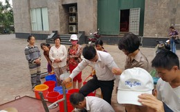 ​Mới đầu hè dân chung cư Hà Nội đã thiếu nước