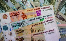 Thiệt hại và lợi ích từ chính sách thả nổi đồng ruble của Nga