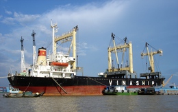 Vinaship đã bán được tàu Hà Tiên với giá 17,3 tỷ đồng