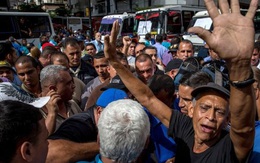 Thủ đô Venezuela tê liệt vì tài xế xe bus biểu tình