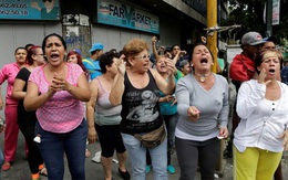 Người Venezuela biểu tình đòi thức ăn